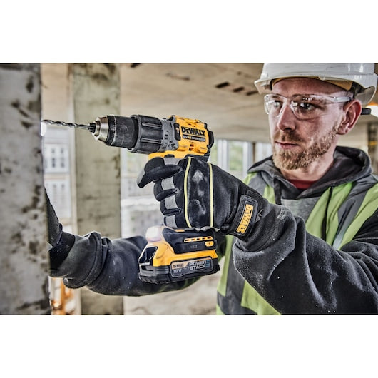 DCD805E2T-GB 18V XR Brushless Hammer Drill Driver - 2 X 1.7Ah POWERSTACK Battery