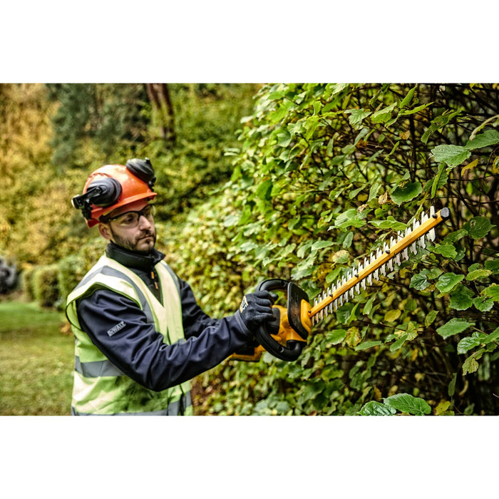 DCMPH566N-XJ 18v Pole Hedge Trimmer Body Only